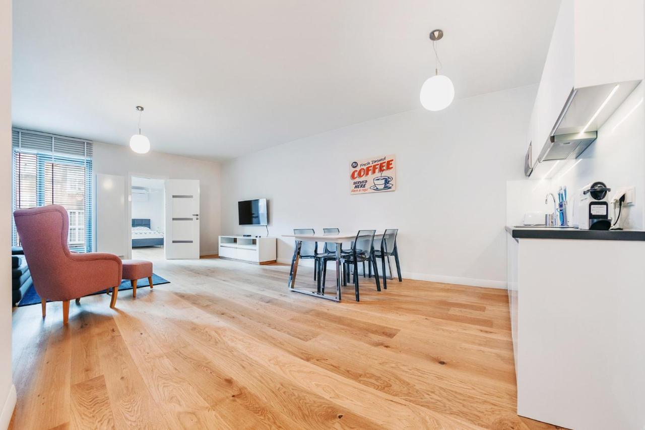 Viu Apartament Z Tarasem W Sercu Gdanska Exterior photo